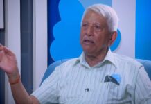 ज्येष्ठ सदस्य केसीले पद तथा गोपनीयताको शपथ लिनुहुँदै