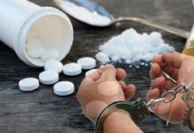 भद्रपुरमा लागू औषधसहित तीनजना पक्राउ