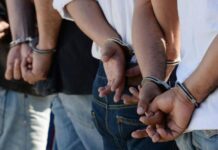 झापामा तीन जना फरार प्रतिवादी पक्राउ