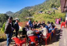 बेलढुङ्गा घरबासमा पाहुनाको रोजाइ ‘कोदोको सेलरोटी’