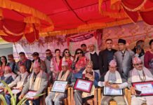 भद्रकालीमा पूर्व शिक्षकलाई विद्यार्थीबाट सम्मान