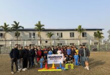 अनारमनी सामाजिक युवा क्लबद्वारा खेलाडीलाई प्रशिक्षण सामग्री हस्तान्तरण