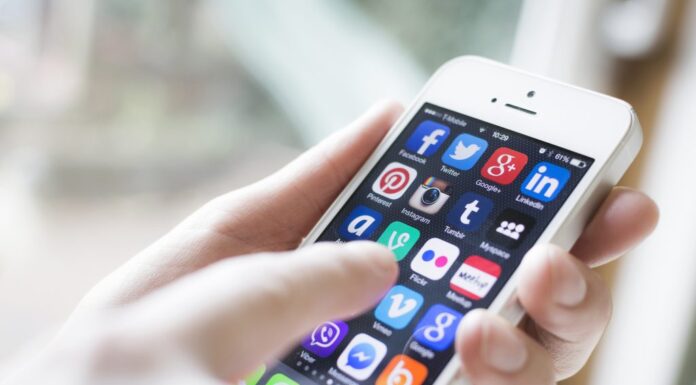 फेसबुकले ल्यायो अठार वर्षपछि हराएको छोराको खबर, परिवार पुनर्मिलनको प्रतीक्षामा