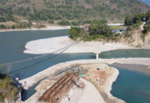 धाप्लाङघाट पुल निर्माणले गति लियो, स्ल्याब ढलान सुरु