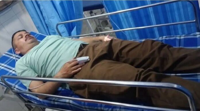 पत्रकार आचार्यमाथि कुटपिट