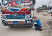 प्रेसर हर्न नियन्त्रणमा झापा ट्राफिक प्रहरी