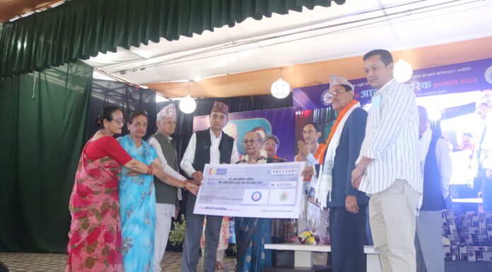 ‘पूर्ण–टुङ्ग आदर्श नागरिक सम्मान’ मरणोपरान्त खालिङलाई