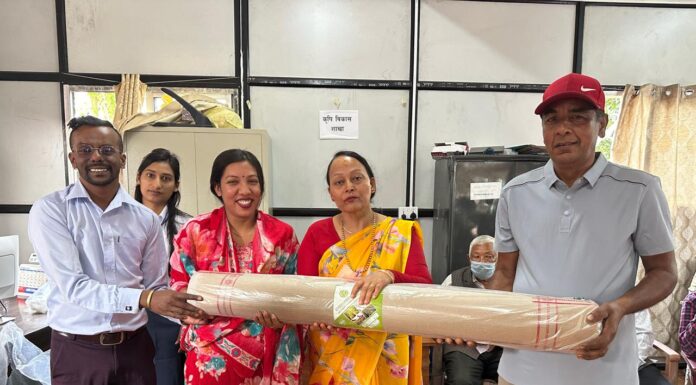 बिर्तामोड नगरपालिकाद्वारा ४८ कृषकलाई कृषि सामग्री वितरण