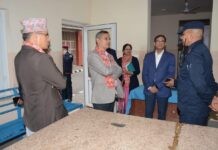 गृहमन्त्री अर्यालद्वारा काठमाडौँ प्रहरी परिसरको अनुगमन