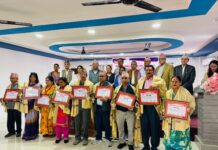 बिर्तामोड नगरपालिकाले उत्कृष्ट तीन शिक्षकलाई नगदसहित पुरस्कृत