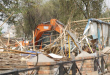 थापाथलीको सुकुमबासी बस्ती खाली गरियो