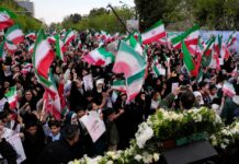 अमेरिका र इरान दुई हप्ताको युद्धविराममा सहमत, ट्रम्पद्वारा धम्की फिर्ता