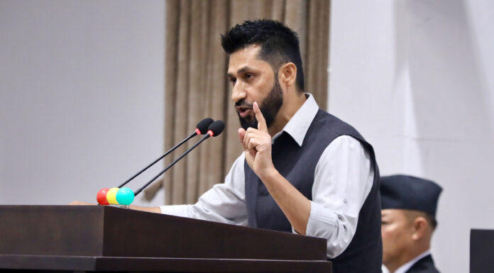 जिम्मेवारी पूरा गरेर मतादेशको ऋण तिर्नेछौँः सभापति लामिछाने