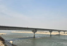 कर्णाली नदीको सनकट्टीमा पुल निर्माण अन्तिम चरणमा ,डुङ्गाको सहायतामा नदी तर्नुपर्ने बाध्यता अन्त्य हुँदै