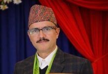 बक्स अफिस इन्टरनेशनल ग्रुपद्वारा माधव कल्पित सम्मानित