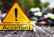 मोटरसाइकल ठोक्किएर आगो लाग्दा तीन विद्यार्थीको जलेर मृत्यु