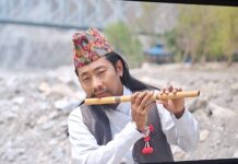 एकै साथ दुई गीत लिएर उदाउँदै नवगायक दिलिप लिम्बू